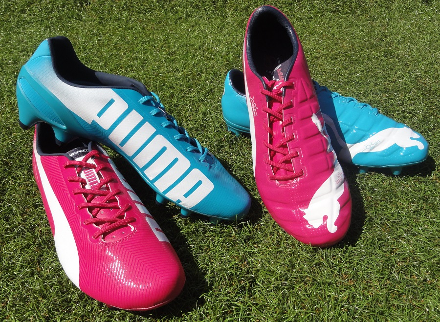 puma evospeed football boots pink and blue